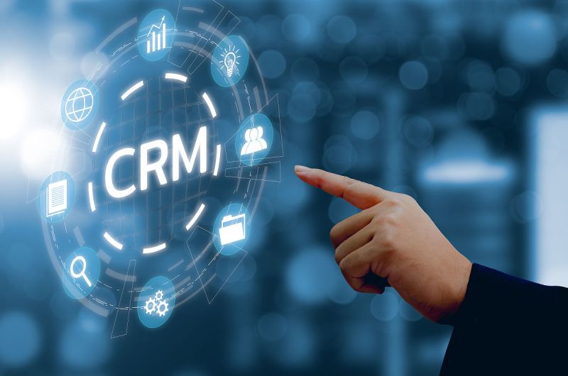 在线CRM网站：如何利用在线CRM网站取得商业成功